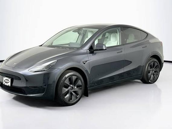 TESLA MODEL Y 2025 7SAYGDEE5SF286784 image